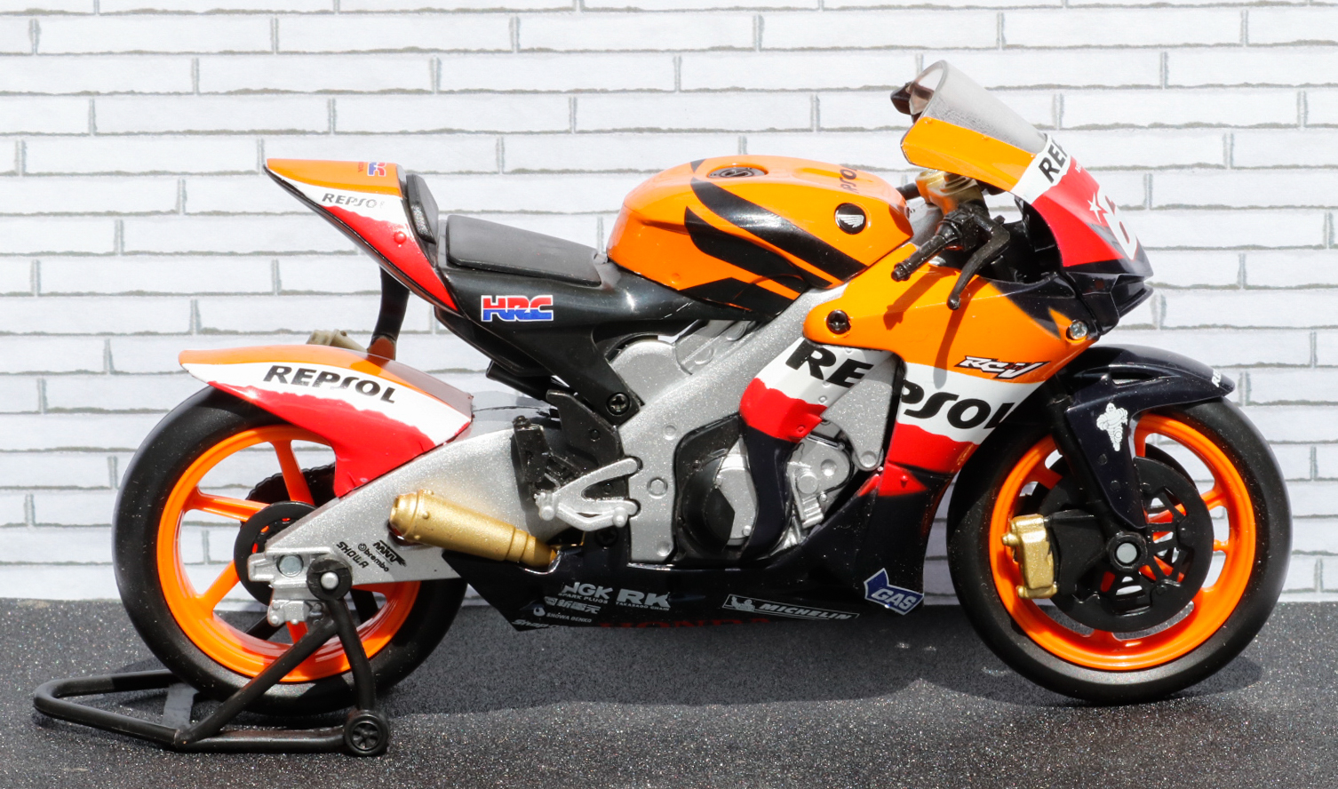 New Ray 1-12 Honda RC212v Repsol